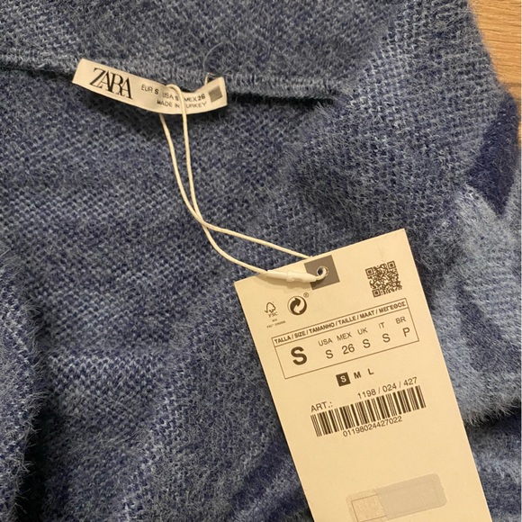 NEW Zara Blue Fuzzy Eyelash Blue Paisley Sweater Vest/Skirt Set - Picture 9 of 10